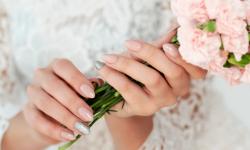 Как красить ногти гель-лаком – полезные советы для правильного нанесения Как красить ногти под гель